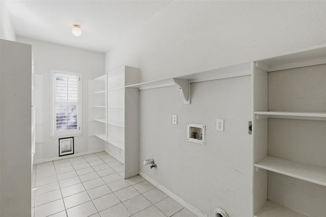 5813 Miramonte DR, Austin, TX 78759