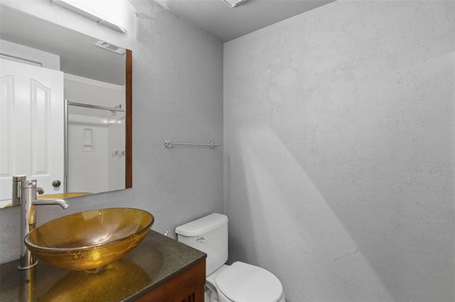 5813 Miramonte DR, Austin, TX 78759