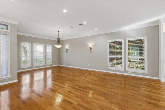 5813 Miramonte DR, Austin, TX 78759