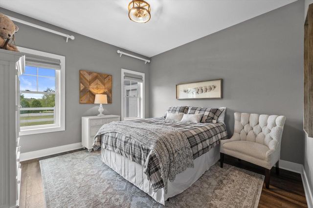 S66W24310 Skyline AVENUE, Waukesha, WI 53189