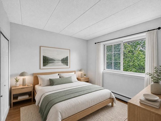 20 Skyline Dr 11, Braintree, MA 02184