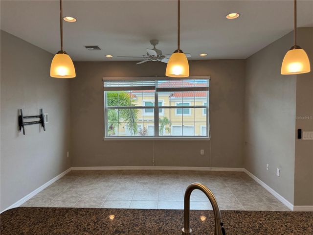 4271 EXPEDITION WAY 103, Osprey, FL 34229