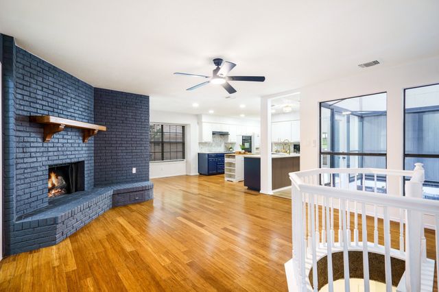 7566 Carriage Lane, Fort Worth, TX 76112