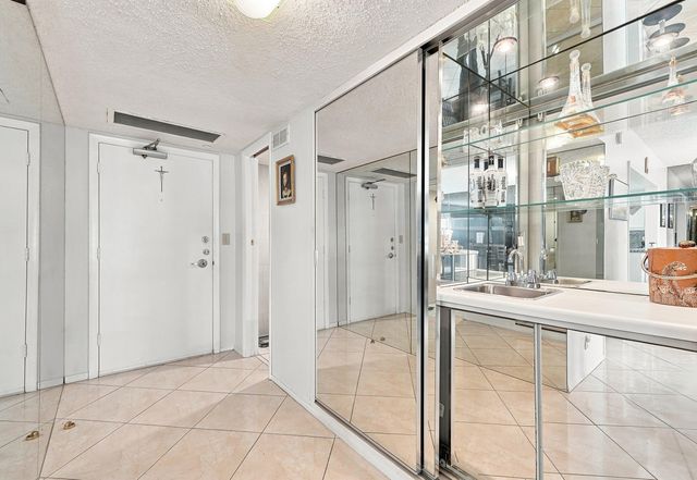 3750 Galt Ocean Drive 1108, Fort Lauderdale, FL 33308
