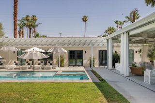 470 E Avenida Olancha B, Palm Springs, CA 92264