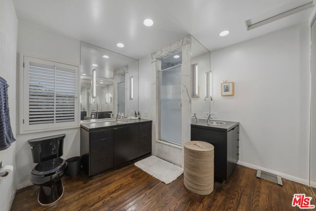 12315 Gorham Avenue, Los Angeles, CA 90049