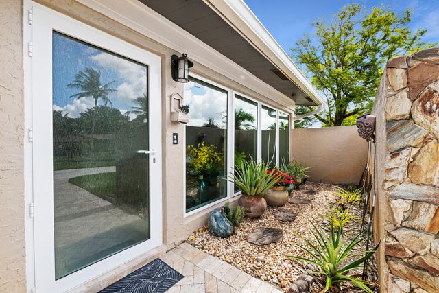 10751 NW 43rd Court, Coral Springs, FL 33065