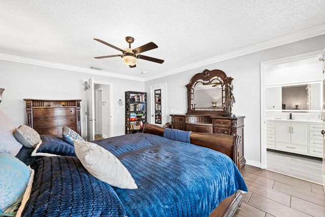 10751 NW 43rd Court, Coral Springs, FL 33065