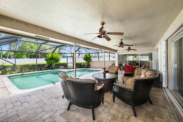 10751 NW 43rd Court, Coral Springs, FL 33065