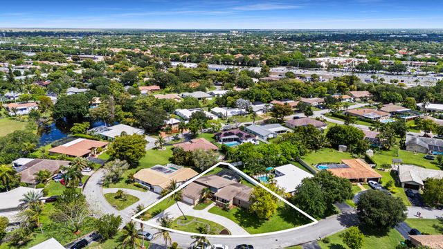 10751 NW 43rd Court, Coral Springs, FL 33065