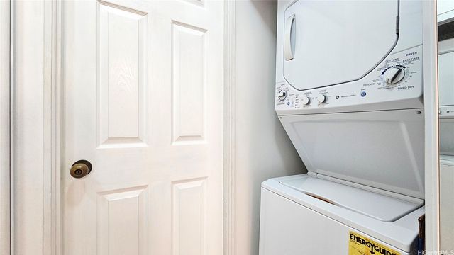 2040 Nuuanu Avenue 703, Honolulu, HI 96817