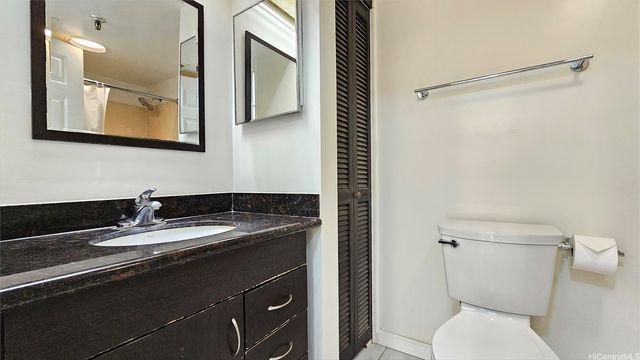 2040 Nuuanu Avenue 703, Honolulu, HI 96817