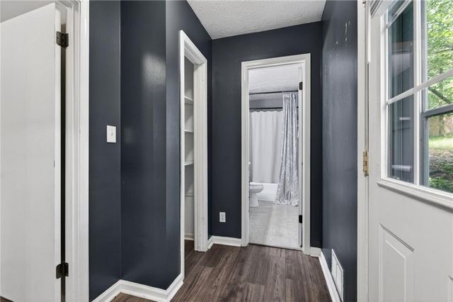 26 Ridgewood Drive, Cartersville, GA 30120