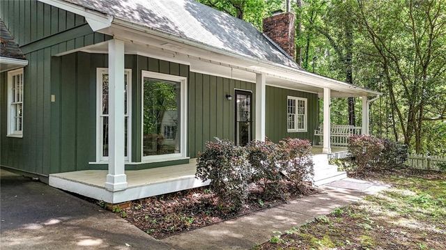 26 Ridgewood Drive, Cartersville, GA 30120