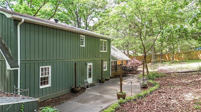 26 Ridgewood Drive, Cartersville, GA 30120