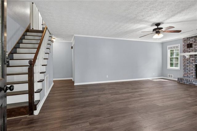 26 Ridgewood Drive, Cartersville, GA 30120