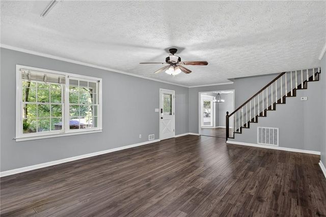 26 Ridgewood Drive, Cartersville, GA 30120