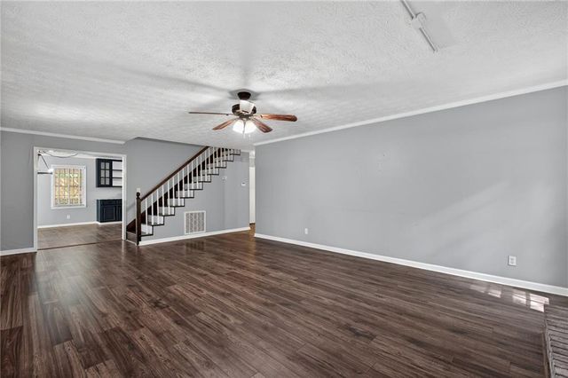 26 Ridgewood Drive, Cartersville, GA 30120