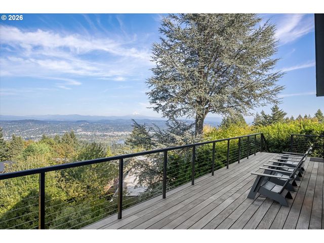 4260 Sw COUNCIL CREST Dr, Portland, OR 97239