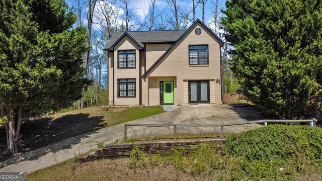 3460 Estate Lake Drive, Fairburn, GA 30213