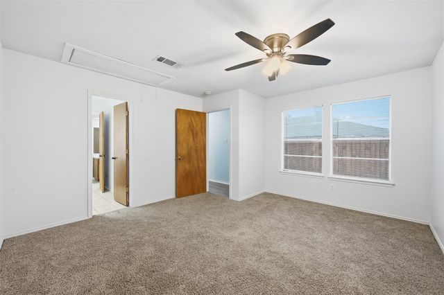 518 Guerin Drive, Arlington, TX 76012