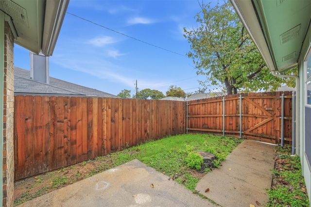 518 Guerin Drive, Arlington, TX 76012