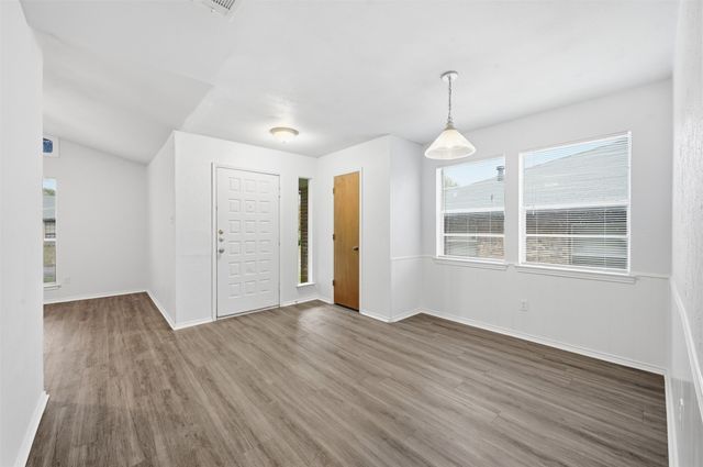 518 Guerin Drive, Arlington, TX 76012