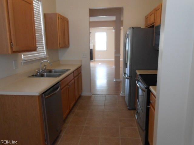 6 Angelia WAY, Hampton, VA 23663