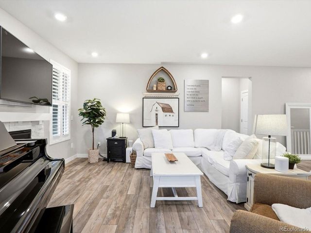 4175 Forever Cir, Castle Rock, CO 80109