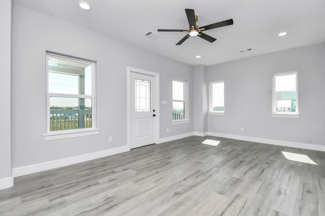 1008 20th Street, Dickinson, TX 77539