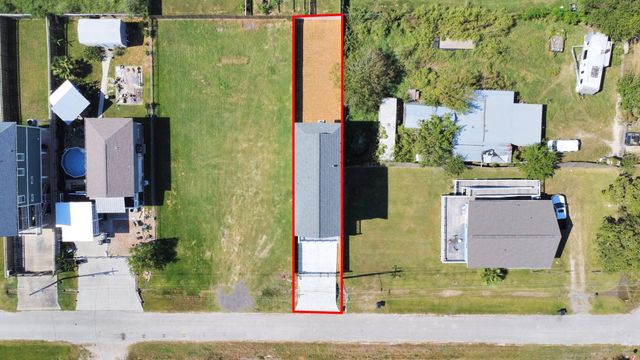 1008 20th Street, Dickinson, TX 77539