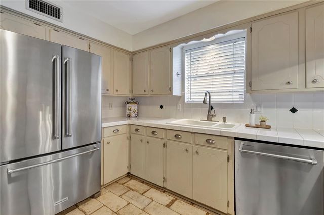 18623 Prince William Lane, Houston, TX 77058