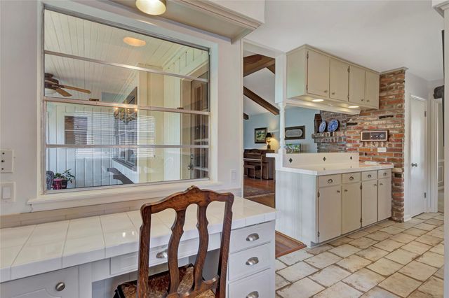18623 Prince William Lane, Houston, TX 77058
