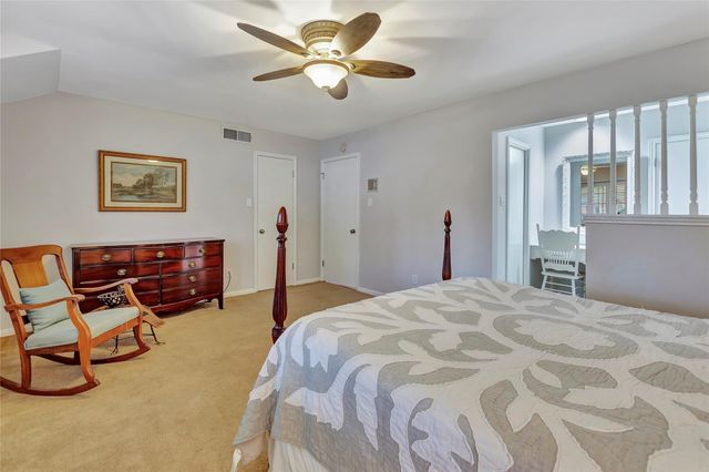 18623 Prince William Lane, Houston, TX 77058