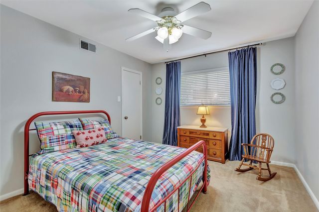18623 Prince William Lane, Houston, TX 77058