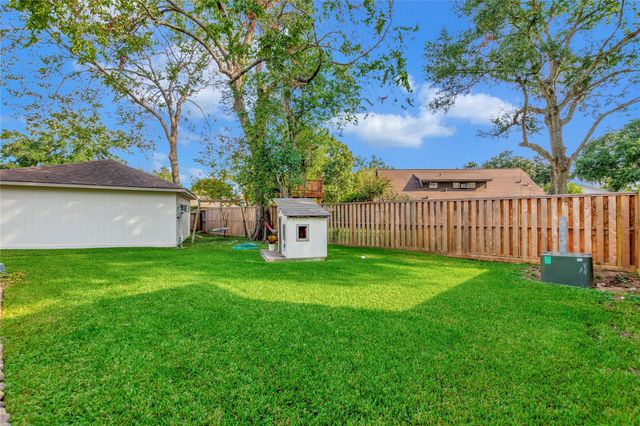 18623 Prince William Lane, Houston, TX 77058