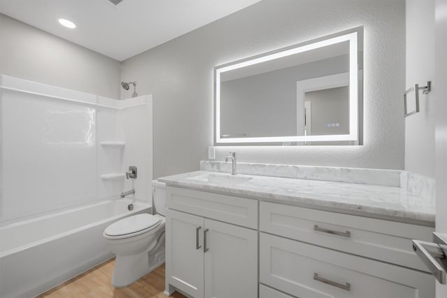 1004 S 1st Street, Sherman, TX 75090