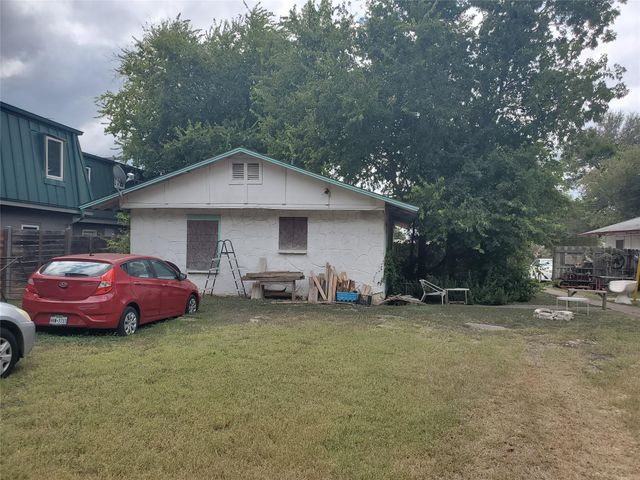 2608 and 2610 Rogers Ave, Austin, TX 78722