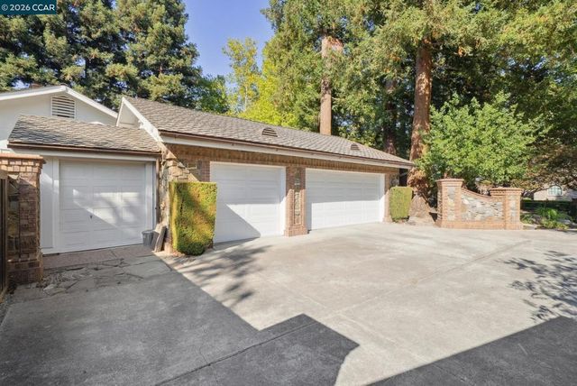 2031 Scarlet Oak Pl, Danville, CA 94506