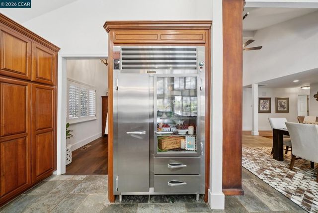 2031 Scarlet Oak Pl, Danville, CA 94506