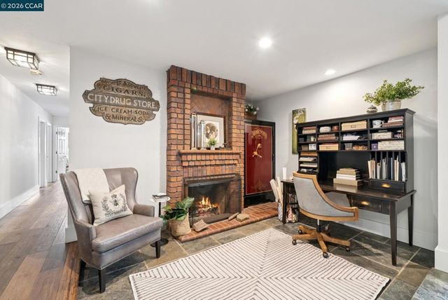 2031 Scarlet Oak Pl, Danville, CA 94506