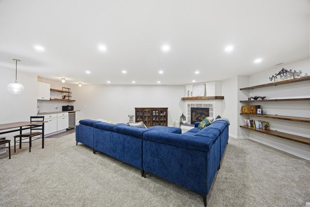 1573 43rd Avenue S, Moorhead, MN 56560