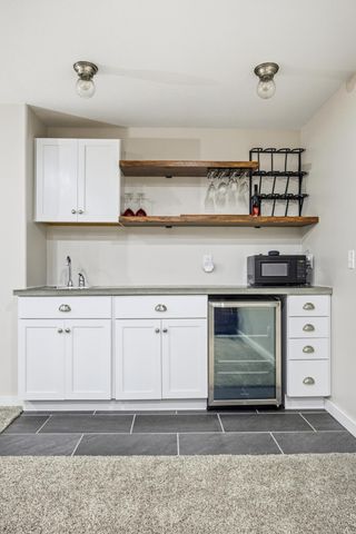 1573 43rd Avenue S, Moorhead, MN 56560