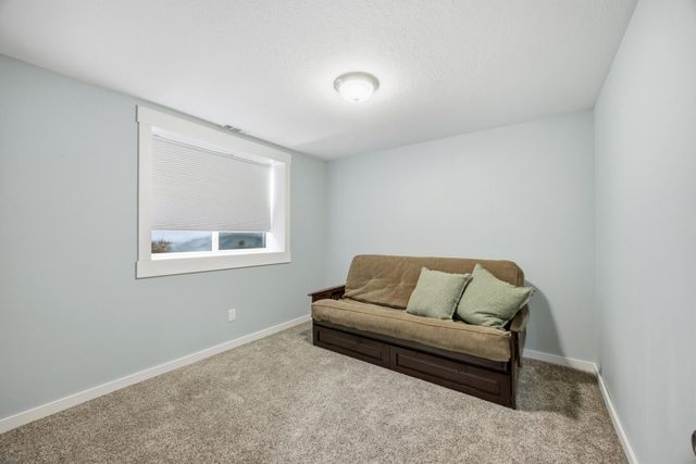 1573 43rd Avenue S, Moorhead, MN 56560