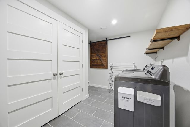 1573 43rd Avenue S, Moorhead, MN 56560