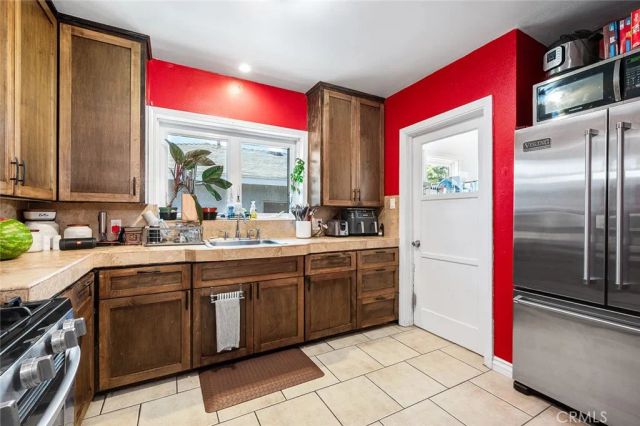 1516 Kurtz, Los Angeles, CA 90063