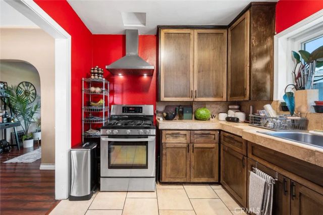 1516 Kurtz, Los Angeles, CA 90063