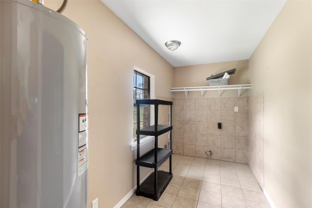 963 County Road 2339, Dayton, TX 77535