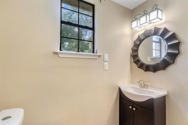 963 County Road 2339, Dayton, TX 77535