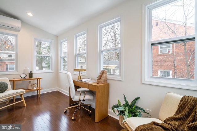 8705 BRADFORD RD, Silver Spring, MD 20901